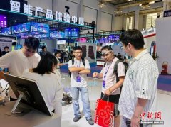 AI加快“跑入”千行百业 拓宽场景供给成